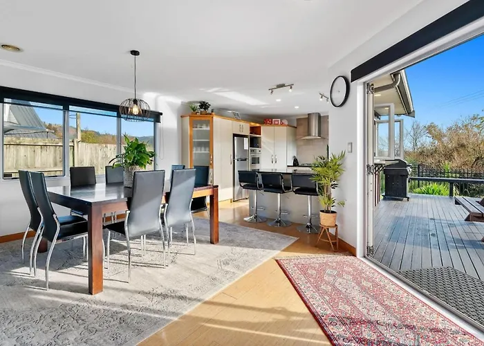 Zodiac Bay Retreat
